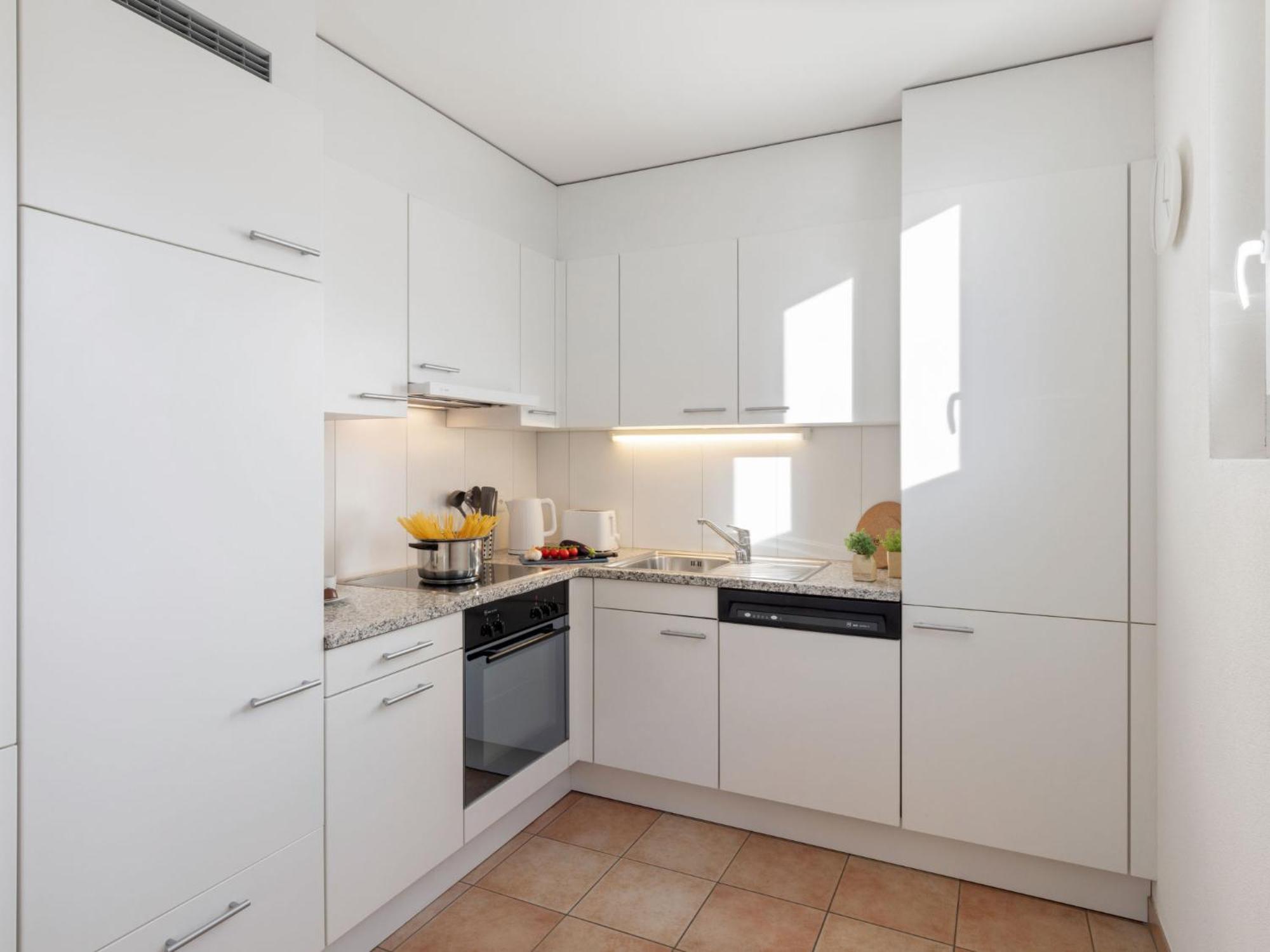 Apartment Torre Tessuti Apt-City Stay By Interhome Locarno Eksteriør billede